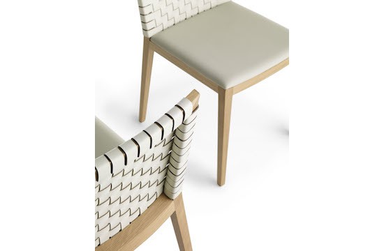 Bianca-Light-R-WO-Oak71-02cc