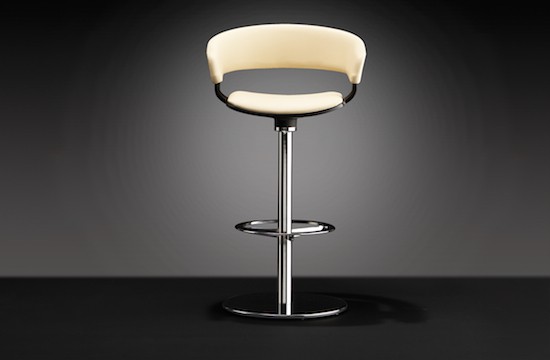 Mollie_2023_ALLERMUIR-086067_RT_med_YB_LOW